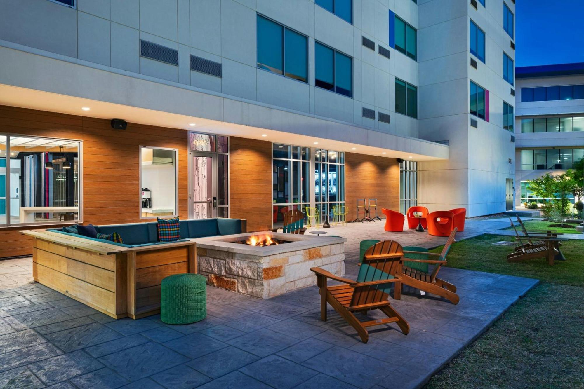 Hotel Aloft Austin Southwest Extérieur photo
